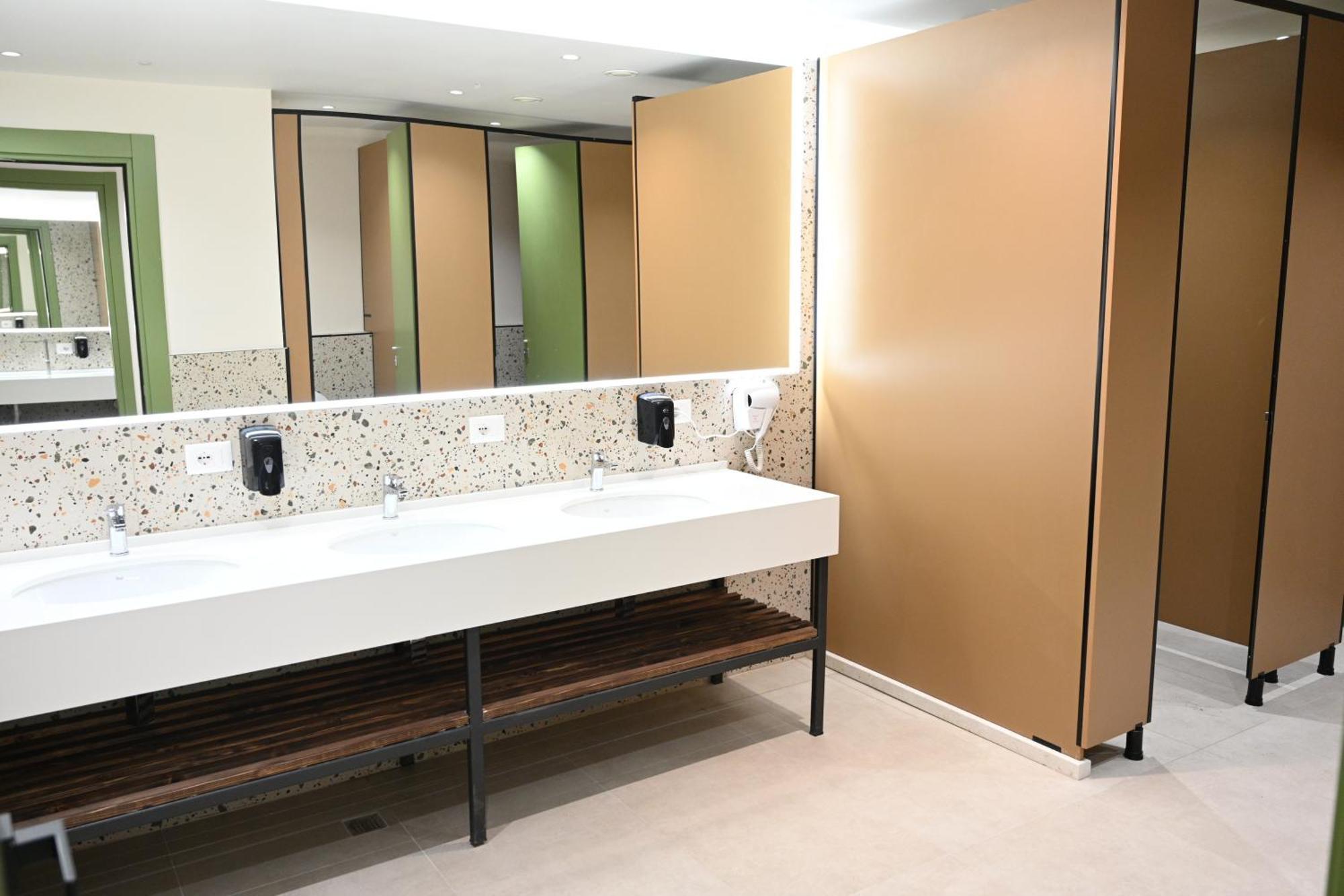 דורס Top View Hostel מראה חיצוני תמונה