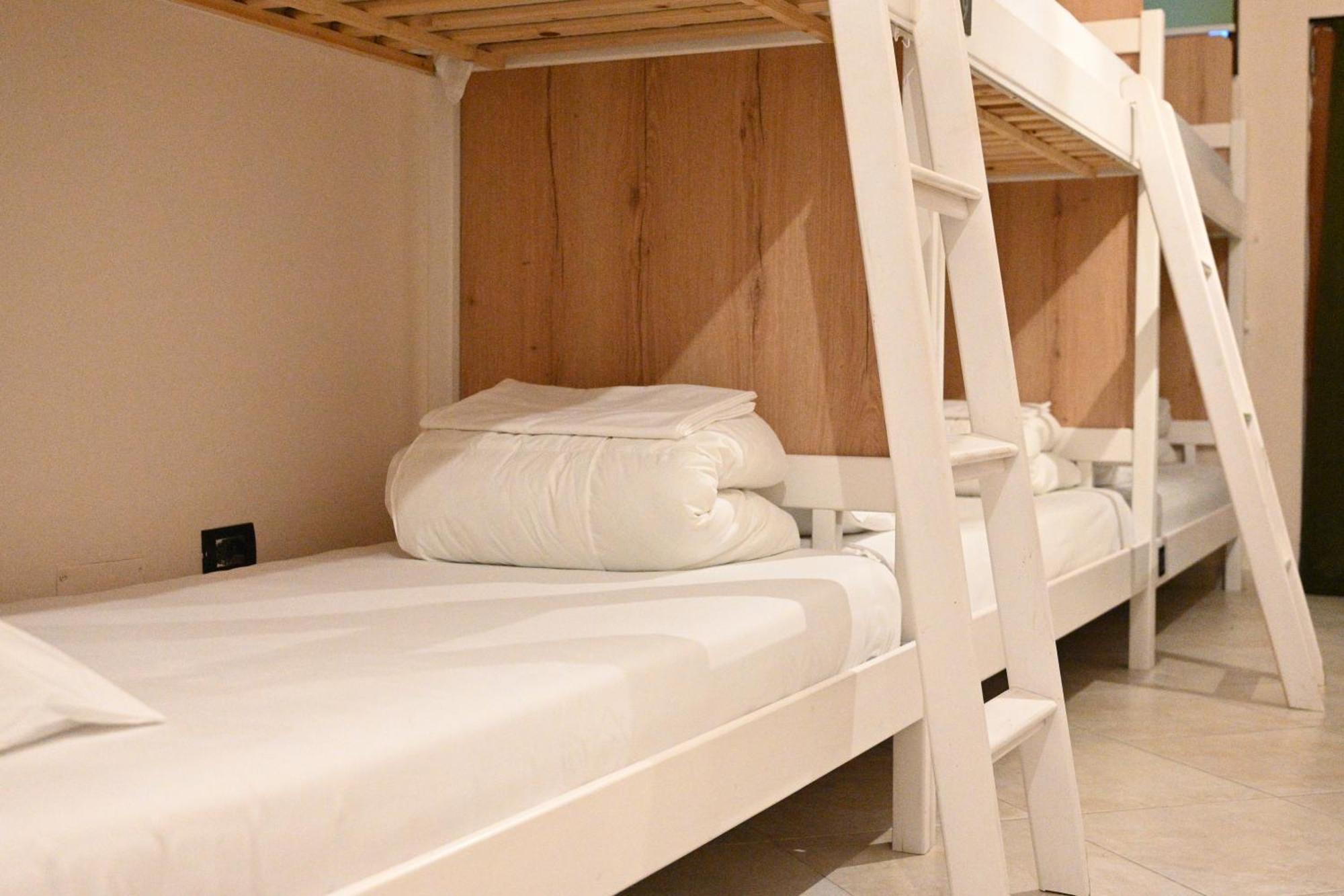דורס Top View Hostel מראה חיצוני תמונה